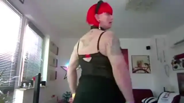 hellgirl1980 online show from April 9, 2026, 6:30 am