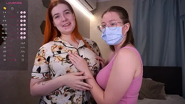 Snapshot of MaymeDeuel chatting on October 8, 2025, 6:04 am MaymeDeuel online show from October 8, 2025, 6:04 am