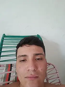 Snapshot of Johan_Dangel chatting on May 25, 2026, 2:27 pm Johan Dangel online show from May 25, 2026, 2:27 pm
