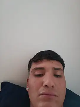 Snapshot of Johan_Dangel chatting on August 5, 2026, 4:23 pm Johan Dangel online show from August 5, 2026, 4:23 pm