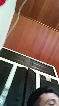 Snapshot of Johan_Dangel chatting on November 14, 2025, 8:45 pm Johan Dangel online show from November 14, 2025, 8:45 pm