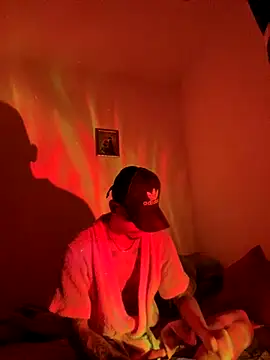 Snapshot of carl_jhonson821 chatting on October 26, 2025, 1:33 pm carl jhonson821 online show from October 26, 2025, 1:33 pm