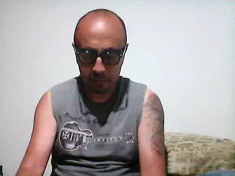 Snapshot of pablocesar1982 chatting on November 5, 2025, 5:38 pm pablocesar1982 online show from November 5, 2025, 5:38 pm