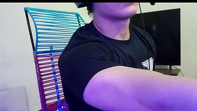 ErickWalton online show from November 27, 2025, 6:25 am