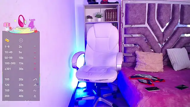 Eva Walker  online show from October 9, 2025, 6:03 am