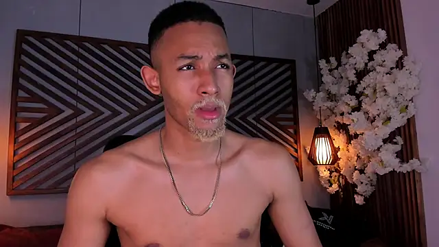 Snapshot of B_Wild chatting on November 15, 2025, 3:54 am B Wild online show from November 15, 2025, 3:54 am