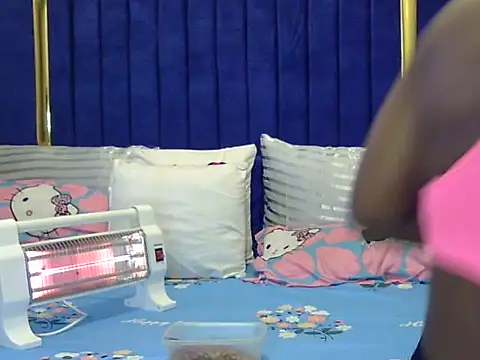 Snapshot of Playroom_queen chatting on March 10, 2026, 3:16 pm Playroom queen online show from March 10, 2026, 3:16 pm