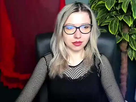 loveHeidi online show from May 4, 2026, 6:27 am