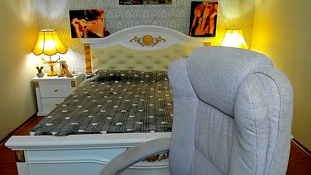 OmniaSher online show from October 9, 2025, 9:10 am