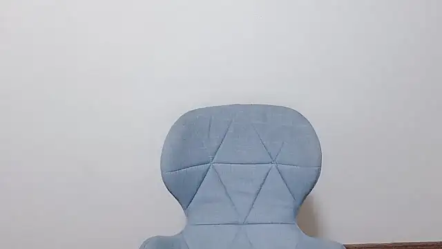 Queen ww online show from March 27, 2026, 6:42 pm