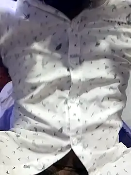 Snapshot of Neggajr87 chatting on September 10, 2025, 5:23 pm Neggajr87 online show from September 10, 2025, 5:23 pm