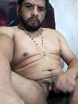 Snapshot of Neggajr87 chatting on September 18, 2025, 3:37 pm Neggajr87 online show from September 18, 2025, 3:37 pm