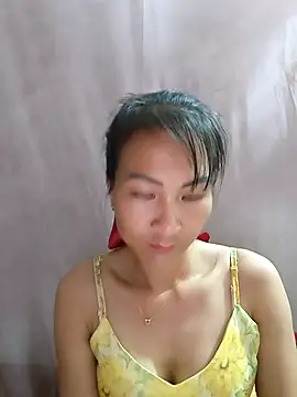 Yumyum kiw online show from September 22, 2025, 2:50 am