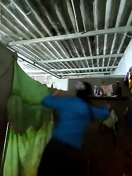 Yumyum kiw online show from December 15, 2025, 12:22 pm