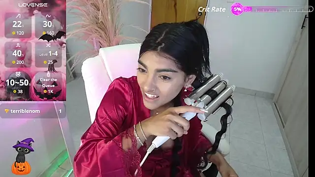 amarasilk  online show from October 21, 2025, 2:49 pm