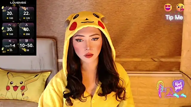 yourdevilsweettsx online show from May 2, 2026, 9:47 am