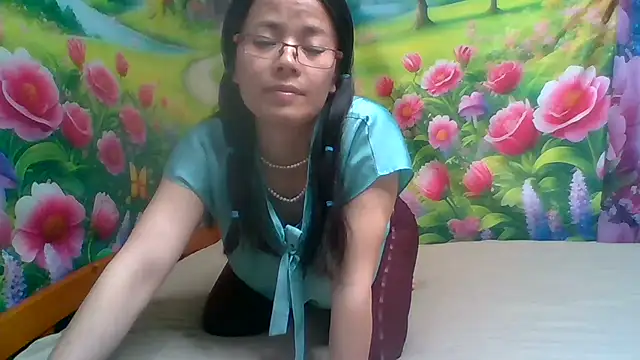 Snapshot of sweethanajapanese chatting on June 7, 2026, 6:57 pm sweethanajapanese online show from June 7, 2026, 6:57 pm