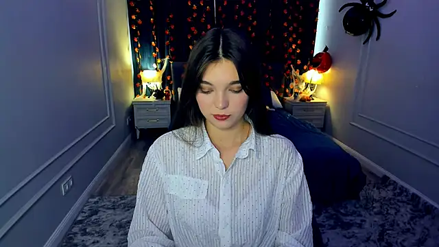 Snapshot of DivineAmour chatting on October 12, 2025, 5:31 am DivineAmour online show from October 12, 2025, 5:31 am