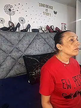 Snapshot of Shantey_Laurent chatting on March 12, 2026, 1:26 pm Shantey Laurent online show from March 12, 2026, 1:26 pm