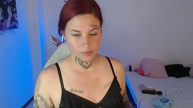 Snapshot of Maddy_Vicius19 chatting on October 15, 2025, 8:28 pm Maddy Vicius19 online show from October 15, 2025, 8:28 pm