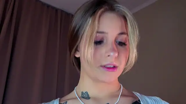 LoveSeekins online show from April 22, 2026, 7:09 pm