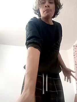 kittymutant99 online show from November 4, 2025, 6:22 pm