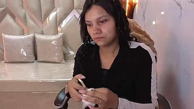 antonela tp online show from December 15, 2025, 12:55 pm