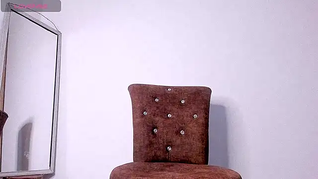 GiuliaCash online show from October 18, 2025, 10:17 am