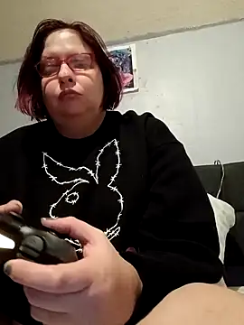 Snapshot of Gabbygade chatting on October 20, 2025, 12:56 am Gabbygade online show from October 20, 2025, 12:56 am