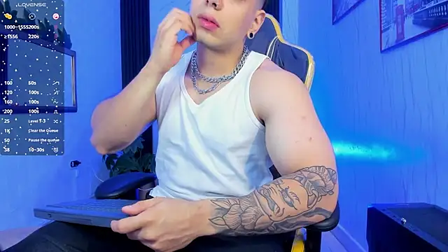 xKevyn online show from December 19, 2025, 12:18 pm