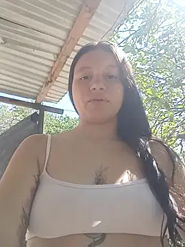 Snapshot of Shell_Latina chatting on September 10, 2025, 2:05 pm Shell Latina online show from September 10, 2025, 2:05 pm