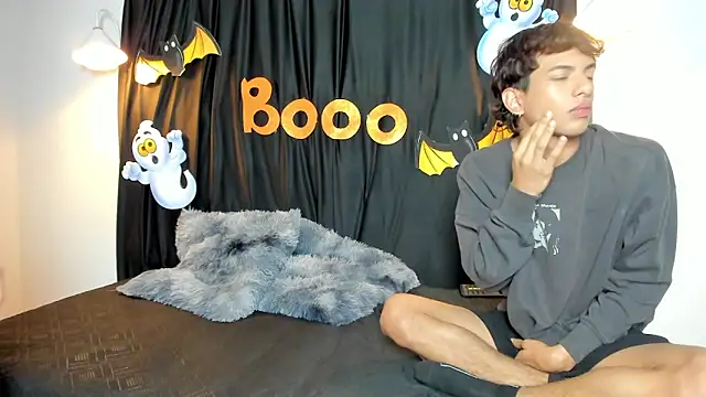 Snapshot of maicol_cum23 chatting on October 24, 2025, 4:28 pm maicol cum23 online show from October 24, 2025, 4:28 pm