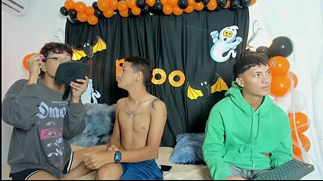 Snapshot of maicol_cum23 chatting on October 11, 2025, 8:54 pm maicol cum23 online show from October 11, 2025, 8:54 pm