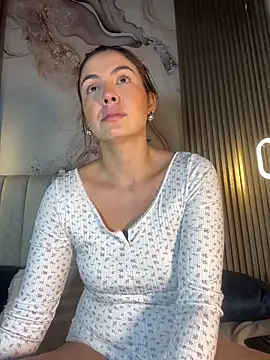 Snapshot of Dakota_Evanns chatting on November 11, 2025, 8:25 pm Dakota Evanns online show from November 11, 2025, 8:25 pm