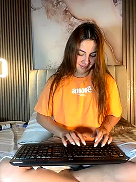 Snapshot of Dakota_Evanns chatting on October 23, 2025, 2:16 pm Dakota Evanns online show from October 23, 2025, 2:16 pm