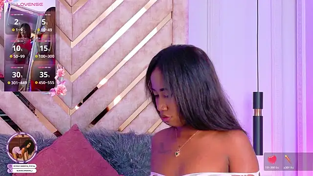 Snapshot of Rossie-Cameron chatting on December 2, 2025, 1:46 pm Rossie-Cameron online show from December 2, 2025, 1:46 pm