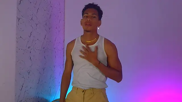 lorian vikel online show from March 11, 2026, 1:54 am