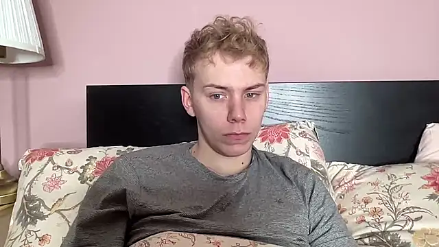 scottishtwink01 online show from October 14, 2025, 12:17 pm