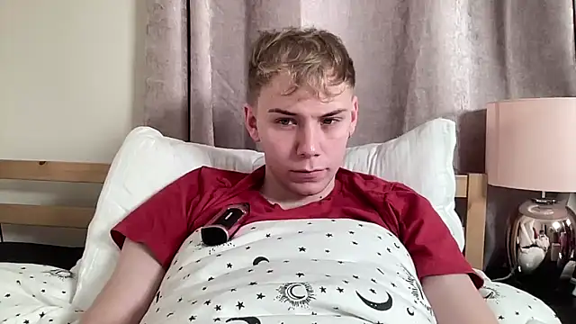 scottishtwink01 online show from September 23, 2025, 10:28 pm