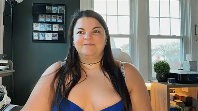 Snapshot of PlayWithBrittany chatting on November 16, 2025, 8:02 pm PlayWithBrittany online show from November 16, 2025, 8:02 pm