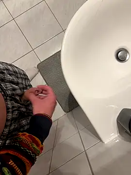 Immerhartundgeil online show from September 12, 2025, 1:39 am