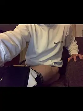 Snapshot of Immerhartundgeil chatting on November 9, 2025, 8:24 pm Immerhartundgeil online show from November 9, 2025, 8:24 pm