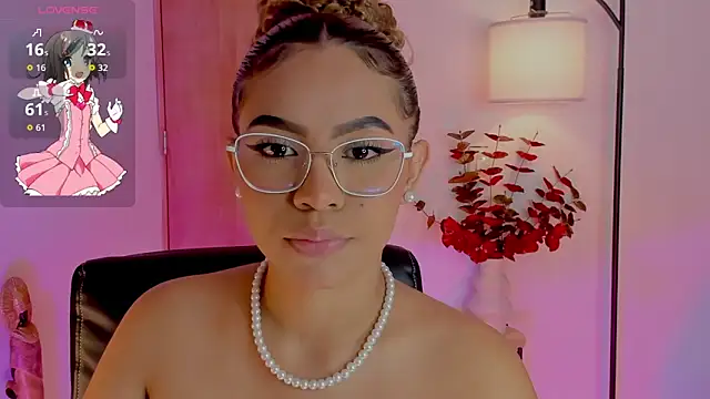 Snapshot of OxanaFedorova1- chatting on October 9, 2025, 8:42 pm OxanaFedorova1- online show from October 9, 2025, 8:42 pm