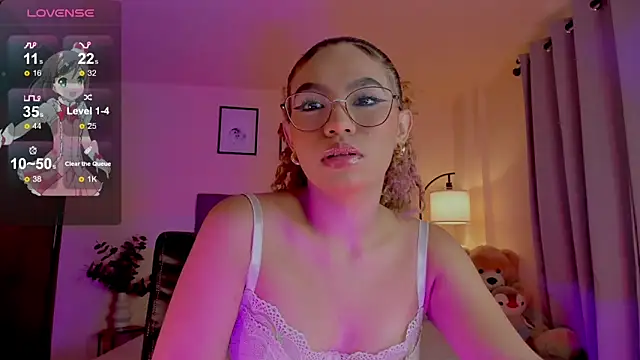 Snapshot of OxanaFedorova1- chatting on June 19, 2026, 8:25 pm OxanaFedorova1- online show from June 19, 2026, 8:25 pm