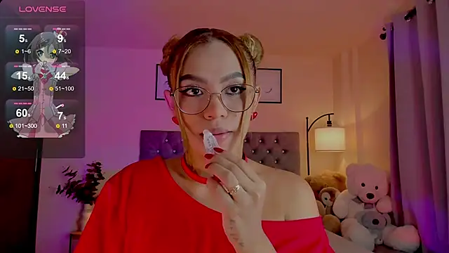 OxanaFedorova1- online show from July 30, 2026, 10:09 pm