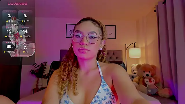Snapshot of OxanaFedorova1- chatting on June 14, 2026, 2:24 am OxanaFedorova1- online show from June 14, 2026, 2:24 am