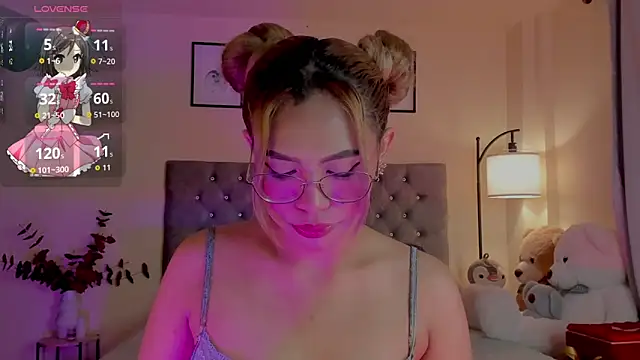 Snapshot of OxanaFedorova1- chatting on December 13, 2025, 8:04 pm OxanaFedorova1- online show from December 13, 2025, 8:04 pm