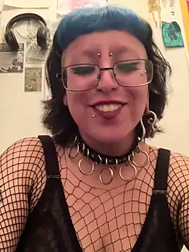 kinkydolly666 online show from September 15, 2025, 11:38 pm