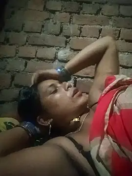 Snapshot of Notyriya7 chatting on October 20, 2025, 7:03 pm Notyriya7 online show from October 20, 2025, 7:03 pm