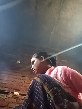 Snapshot of Notyriya7 chatting on December 2, 2025, 3:52 am Notyriya7 online show from December 2, 2025, 3:52 am